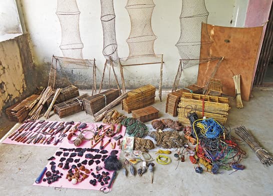 Various kinds of traps, hunting tools and skinning knives seized during raids conducted by the Wildlife Crime Cell of the Melghat Tiger Reserve while investigating a tiger poaching case in 2013.