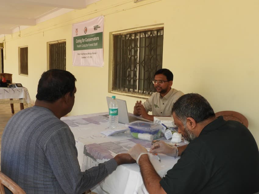 Forest Staff at the Pench Tiger Reserve, Madhya Pradesh, undergo a preventive health check assessing their exposure to non-communicable disease risks. Conducted in December 2018, the health checks benefited 91 forest staffs from the reserve.