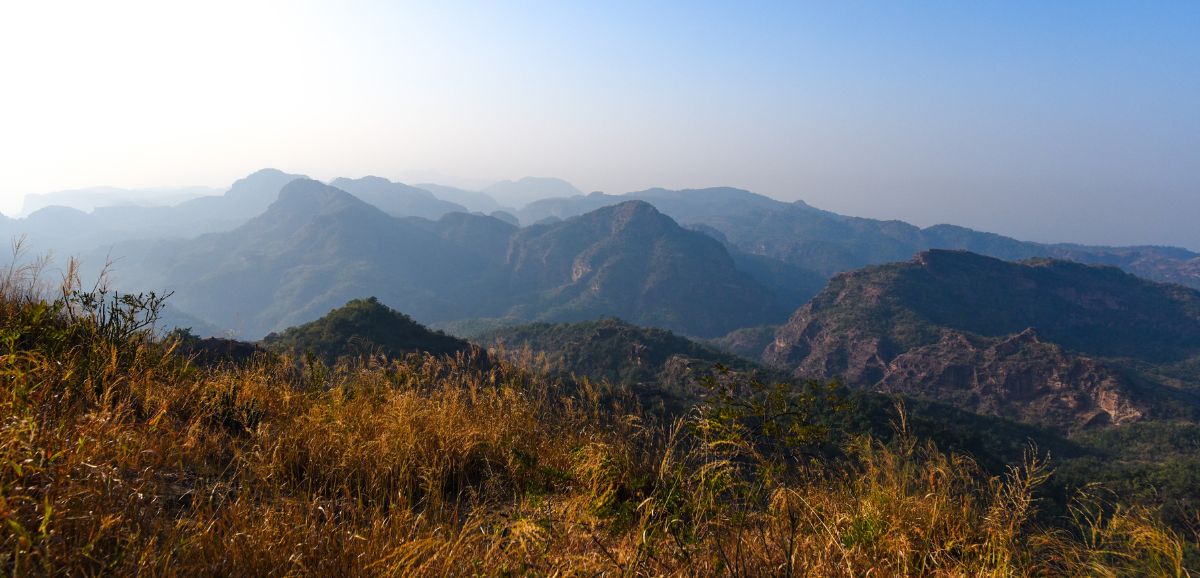 A view of the rugged terrain of the Satpuras, with jagged peaks and deep valleys defining this landscape.